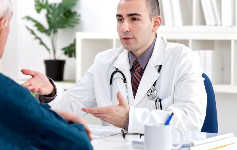Salariile cresc cu 20% pentru medici și profesori, începând cu 1 martie. Ministrul Muncii: „Salariul unui medic primar va crește de la 4.000 de lei la 15.000 de lei”