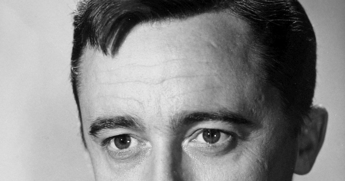 A murit Robert Vaughn
