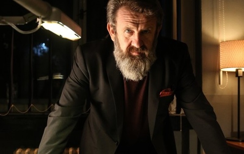 Adrian Titieni a vorbit despre cum s-a schimbat viața lui după divorț. Actorul locuiește cu cei doi copii
