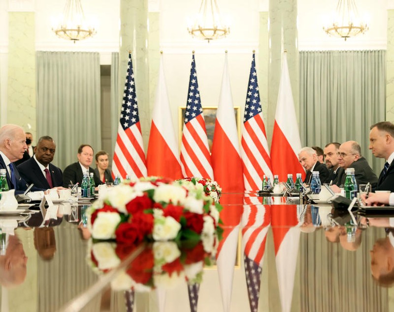 A doua zi a vizitei lui Joe Biden în Polonia. Președintele american, întâlnire cu omologul polonez, la Palatul Prezidențial din Varșovia