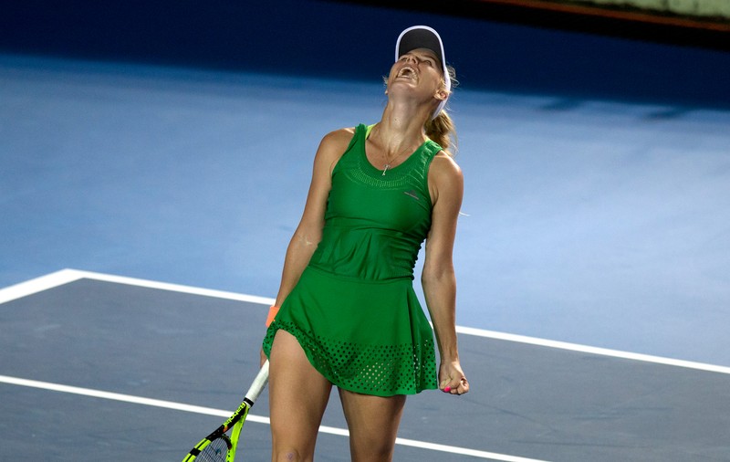 Tenis. Peng a câștigat la Tianjin, Wozniacki a fost cea mai bună la Hong Kong