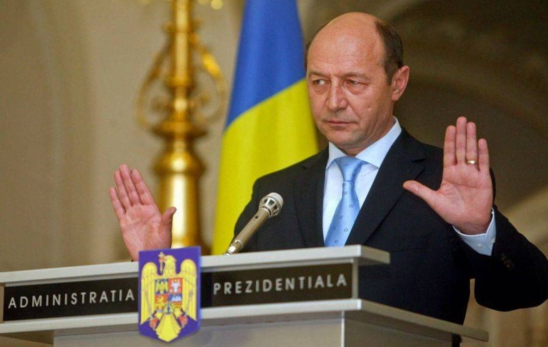BĂSESCU, declaraţii de ultimă oră: "ROGOZIN ESTE NEBUNUL REGELUI"
