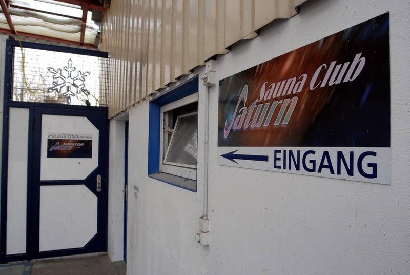 Unul dintre cluburile cu saună în care își plasa proxenetul român victimele. Foto: Aargauer Zeitung