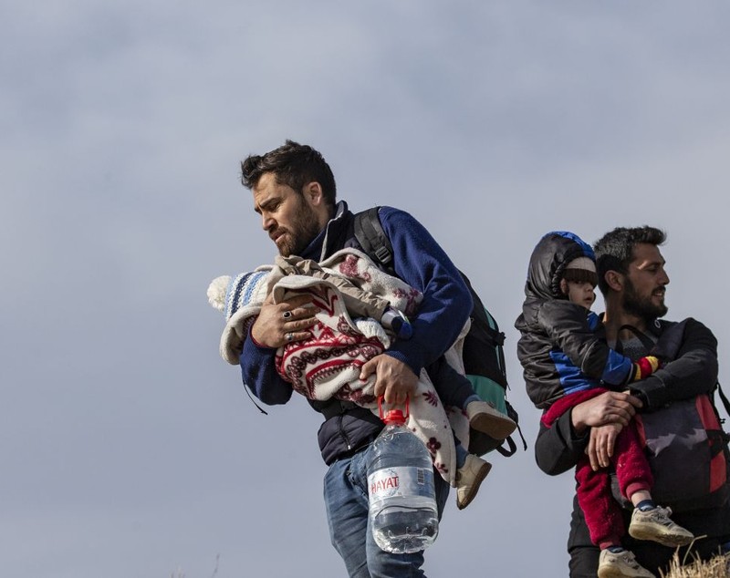 Săptămâna în imagini | Calvarul migranților nedoriți de nimeni și asaltul greu de oprit al virusului în întreaga lume