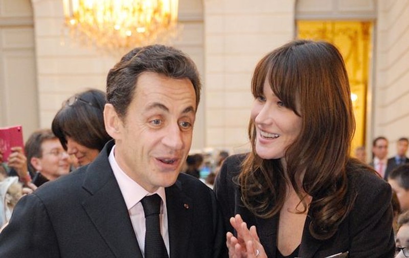 Carla Bruni: "Mă tem că soţul meu ar putea muri"