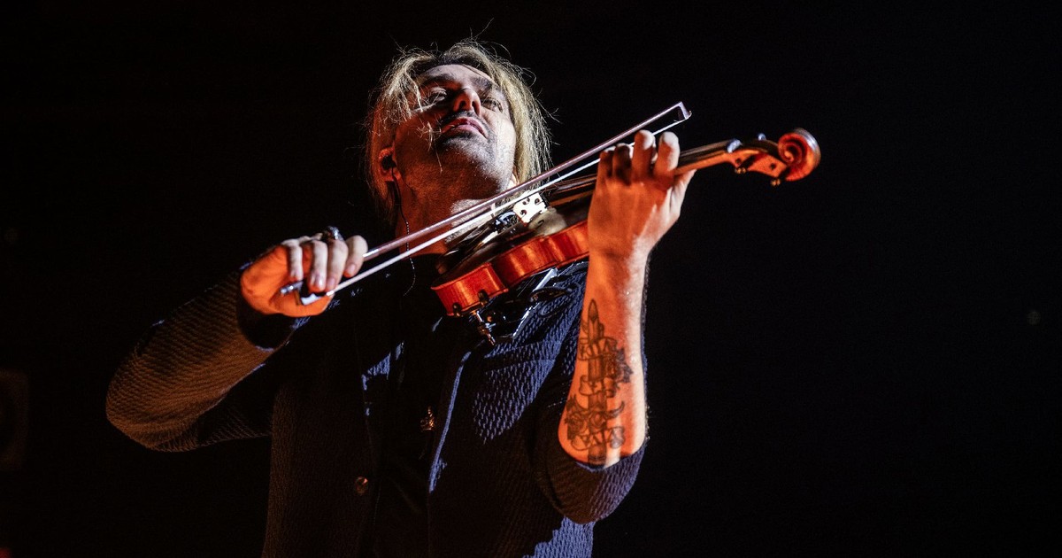 David Garrett cu vioara in maini