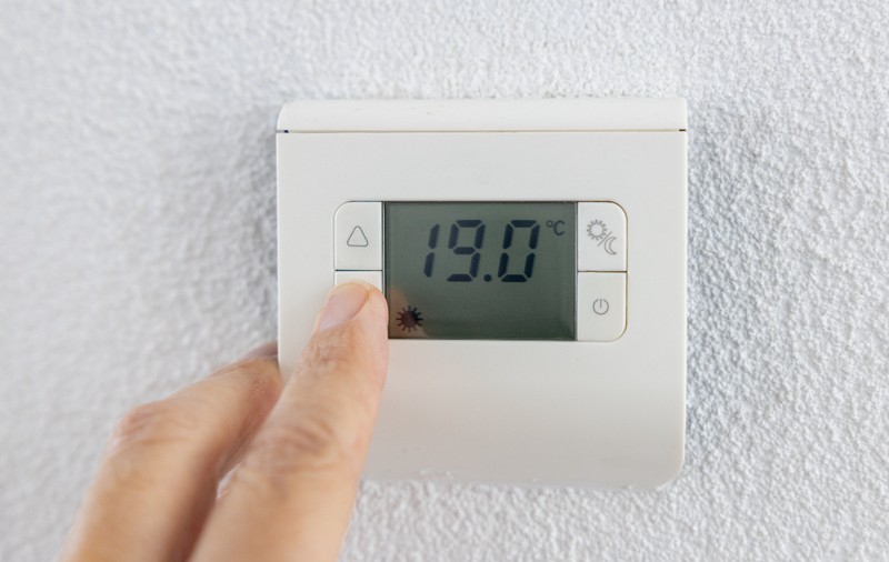 Amenda pe care o pot primi cetățenii unei țări europene dacă temperatura din casă e mai mare de 19 grade Celsius