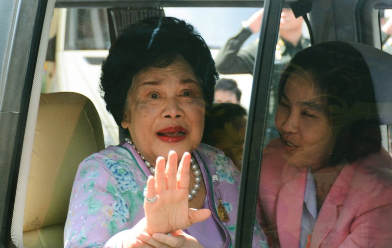 Regina Sirikit a Thailandei a fost internată în spital