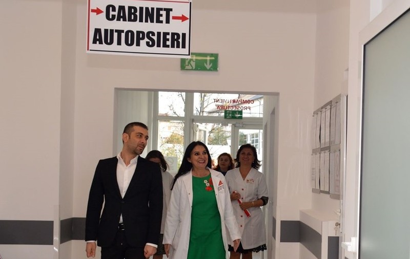 Acesta este contractul pentru care Sorina Pintea a fost prinsă în flagrant! A fost încheiat când ea era deja ministru al Sănătății