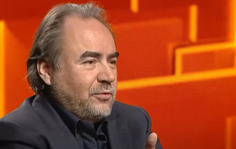 Cine este noua iubită a lui Bobby Păunescu. Prima imagine cu partenera regizorului