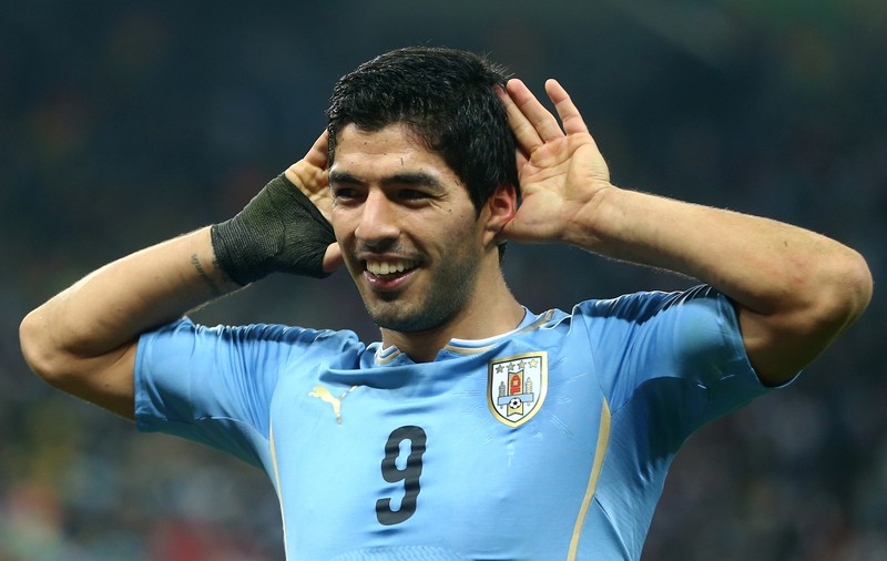 ”Canibalul” Suarez are o metodă să păcălească FIFA. Unde poate juca!