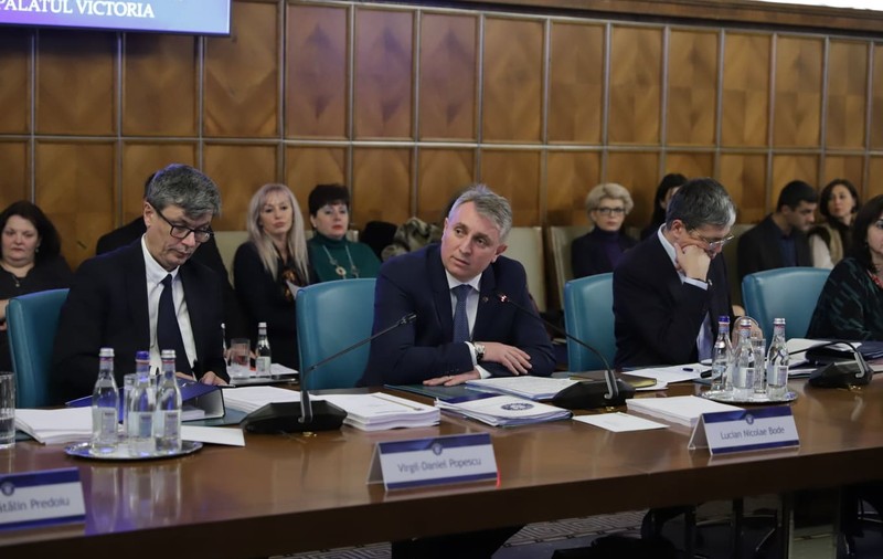 Ministrul Transporturilor promite că metroul va circula în Drumul Taberei din luna iunie