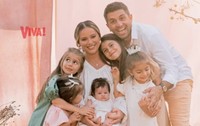 Laura Cosoi și familia 
