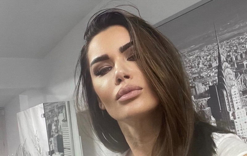 Oana Zăvoranu, atac dur la adresa Adelei Popescu. „Toată lumea ştie că iei şi bani, măi ‘vedeto’!”