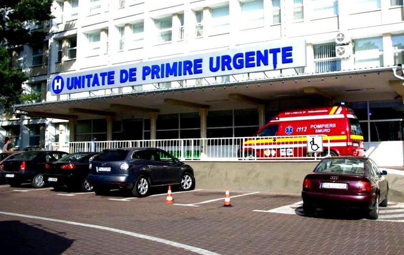 G4Media: Mărturie din spitalul judeţean din Suceava: "Din sacii negri cu care sunt transportaţi pacienţii morţi se aud telefoanele sunând"