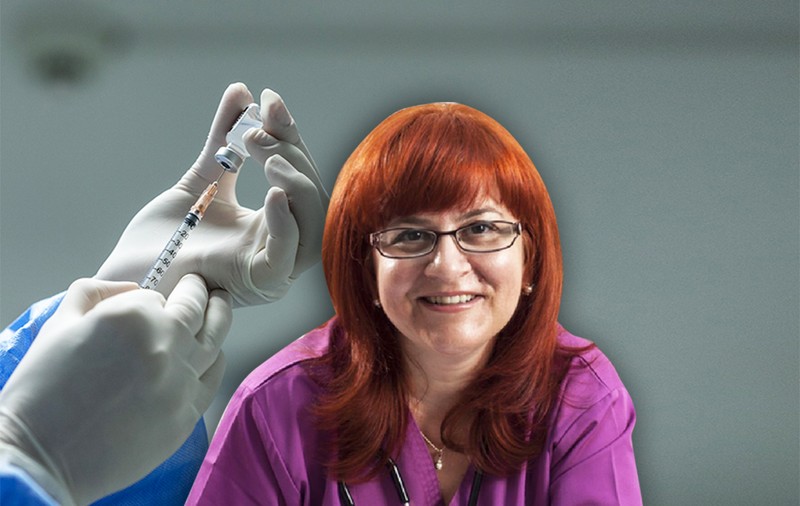 Un medic din Timișoara și-a vaccinat toată familia, motivând că lucrează, voluntar, la cabinetul ei