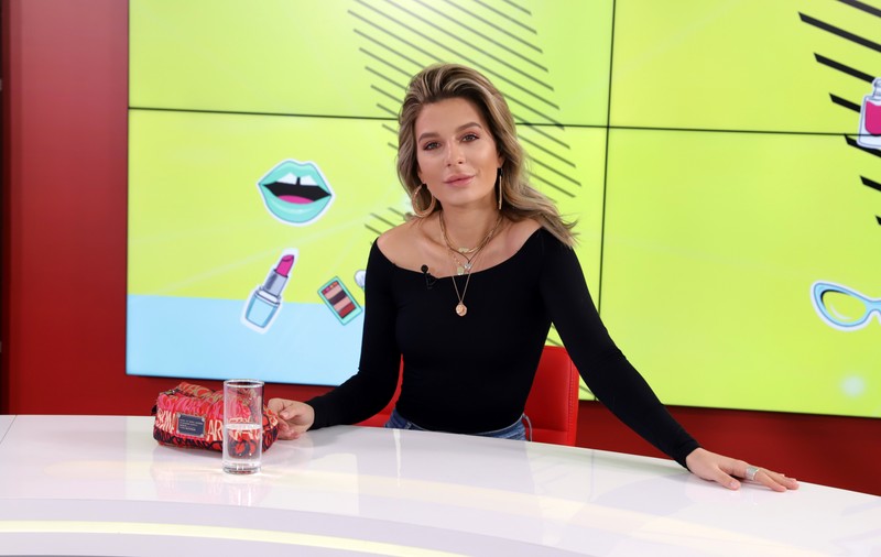 Ce făceau vedetele anul trecut pe vremea asta. Ana Baniciu: „Filmam clip la piesa „Tu, inimă” și mă pregăteam de lansare”