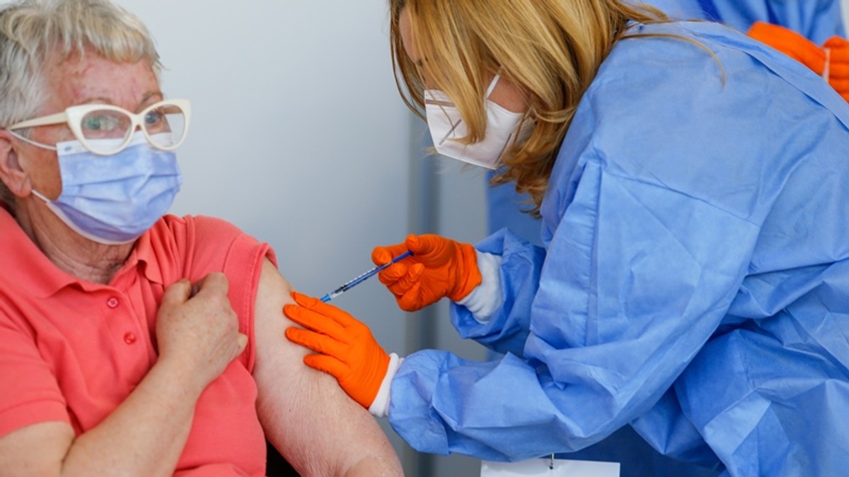 Doar 5.620 de persoane vaccinate anti-COVID-19, în ultimele 24 de ore