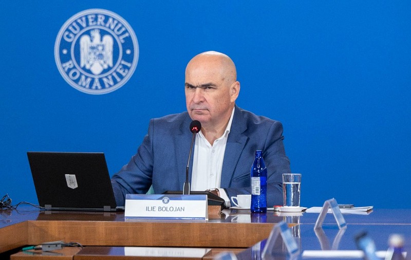 Guvernul Bolojan este interimar de 5 luni, după ce a fost demis prin moțiunea de cenzură PSD-AUR. Foto: Guvernul României