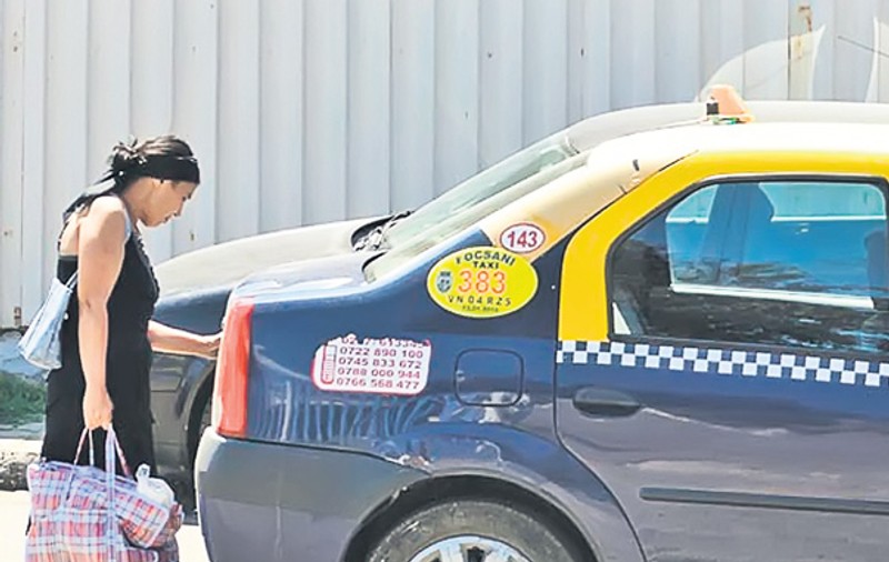 Cu taxiul la… cantina săracilor