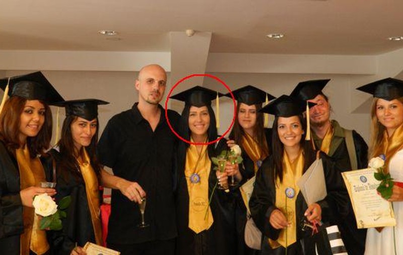 Alianna de la Heaven şi-a luat "adio" de la colegii de facultate | FOTO