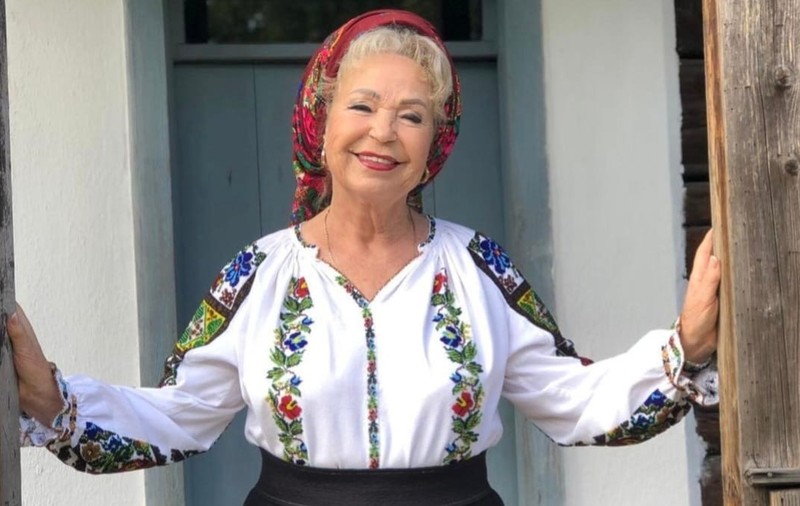 Ce pensie are Mioara Velicu, după 60 de ani de cântat: „Să trăiască colegele, ca să mă vadă că o duc bine”
