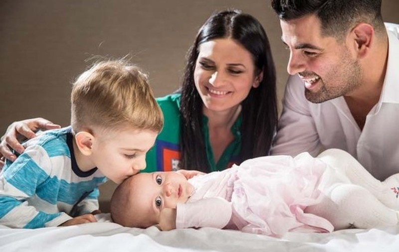 VIDEO EXCLUSIV/ Ellie White petrece Paștele fără părinții ei. „Tata, Dumnezeu să-l ierte, nu mai este și mama este în Italia”