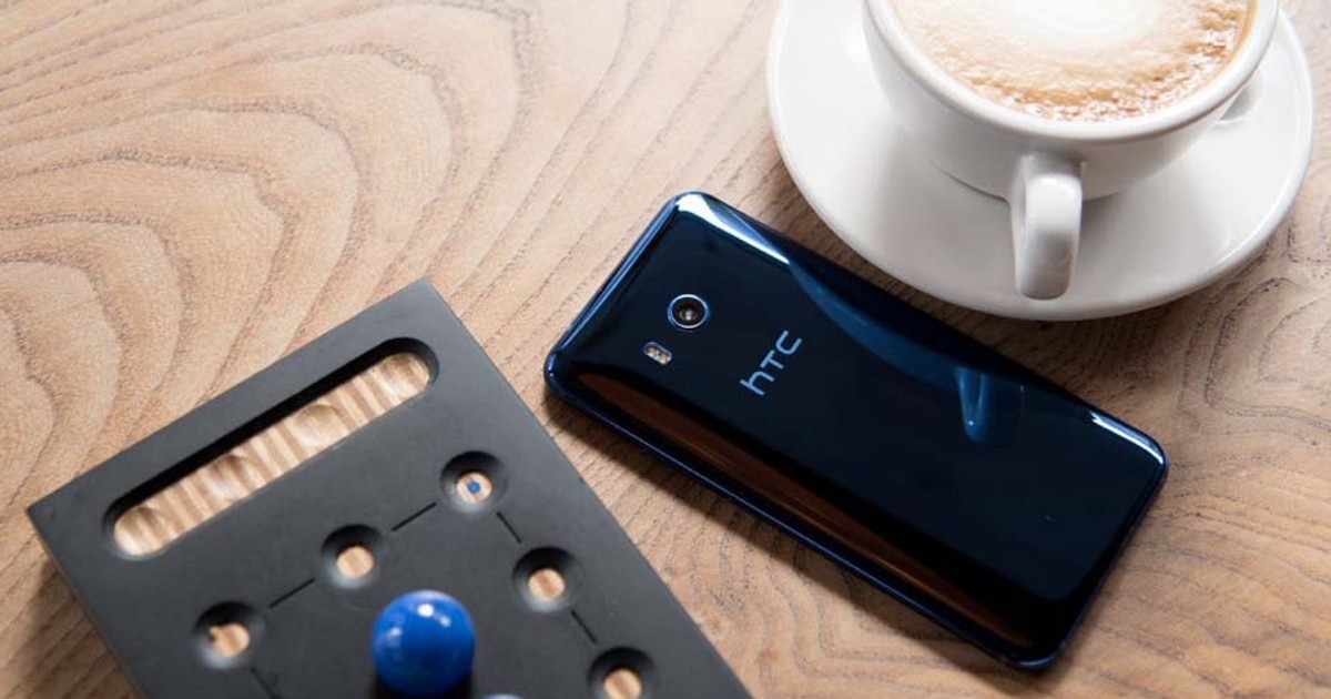 Google vrea să cumpere divizia de smartphone-uri a HTC, după ce producătorul a fost scos la vânzare