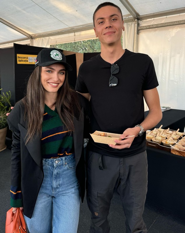 Alexia Eram, zâmbitoare alături de David Popovici după despărțirea de Mario Fresh. Cum și unde i-a pozat Andreea Esca pe cei doi