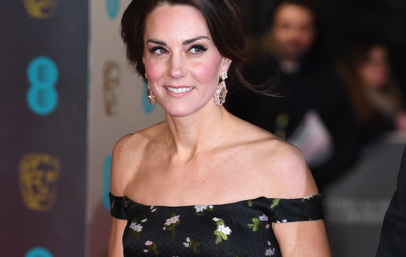 Ducesa de Cambridge, prima dată la premiile BAFTA. Cum și-a făcut aparția pe covorul roșu
