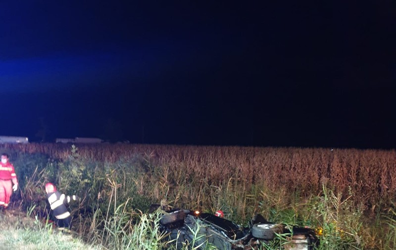 Accident în Buzău, surprins într-un live pe Facebook din maşina care a provocat tragedia. Șoferul și-a pierdut viața