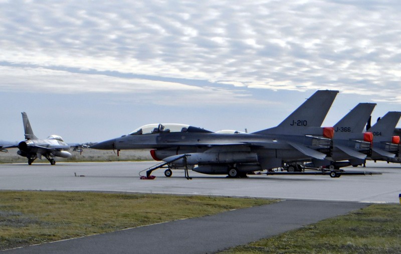 MApN semnalează o dezinformare a Rusiei: zboruri de probă cu F-16 în direcția Odesa - Insula Șerpilor