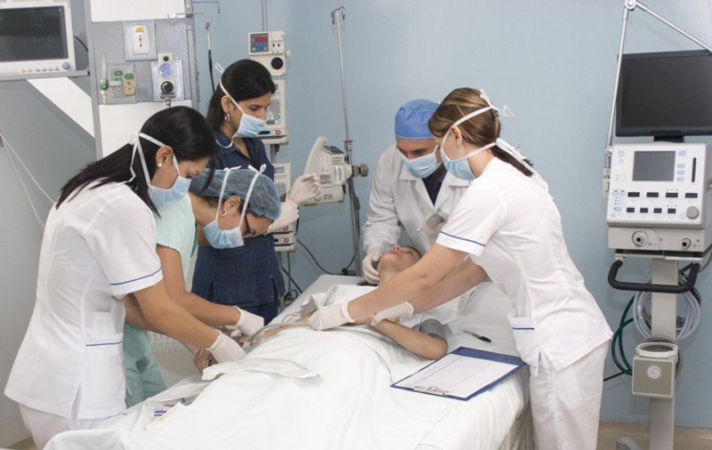 6 lucruri pe care nu trebuie să le spui unei persoane bolnave