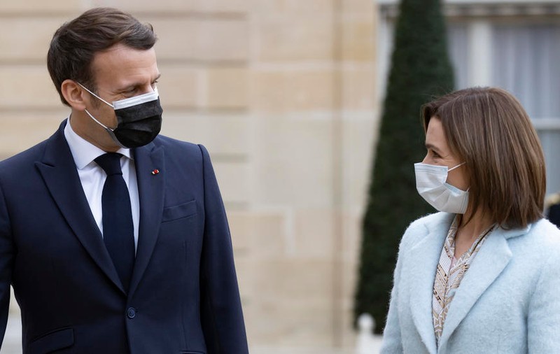 Maia Sandu, în vizită la Palatul Elysee. Emmanuel Macron o îndeamnă să facă „reforme curajoase” în Republica Moldova