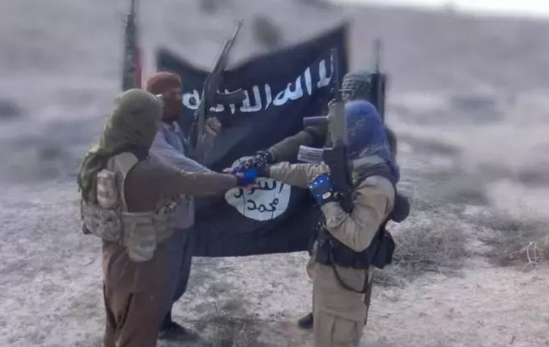 ISIS revine în forță și atrage noi recruți din Europa și SUA. Folosește un nou tip de propagandă pe bază de AI