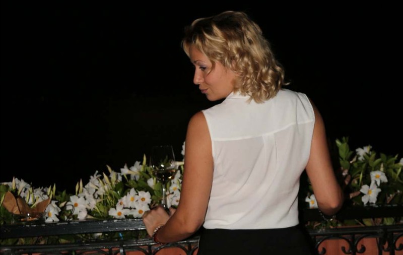 O anchetă internațională a deconspirat o spioană rusă. A păcălit personalul de la o bază NATO dându-se drept designer de bijuterii