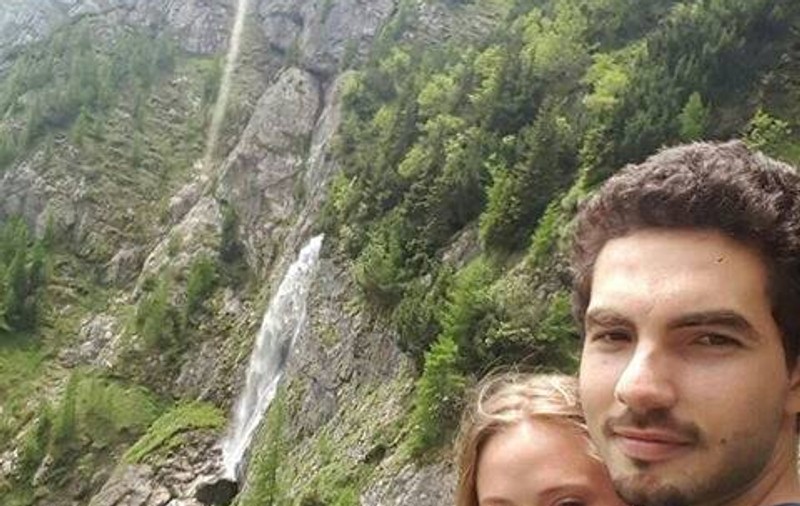 Sora Deliei se mărită. Prima imagine cu rochia de mireasă a Oanei Matache. Incredibil cum a fost cerută în căsătorie