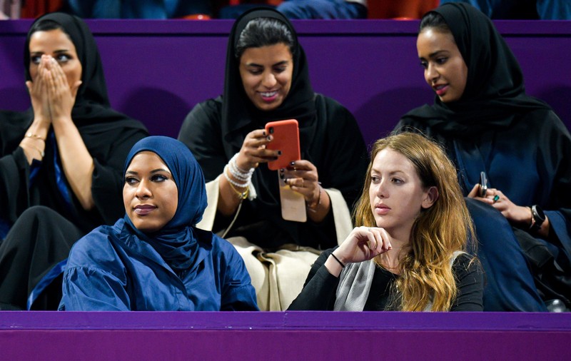 Simona Halep a fost urmărită în finala de la Doha de scrimera americană Ibtihaj Muhammad | GALERIE FOTO