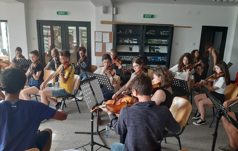 La Suceava a fost înființată o orchestră camerală formată din tineri din patru regiuni europene partenere