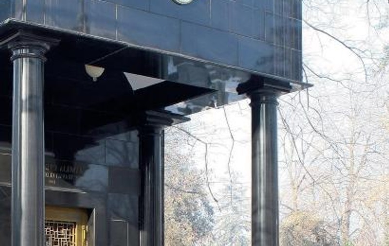 Cavou cu lift şi alarmă