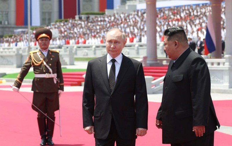 Kim Jong-un spune că Rusia are dreptul la autoapărare împotriva Ucrainei