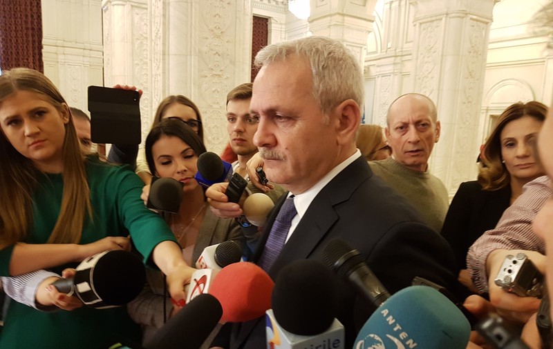 Dragnea, despre legea privind statutul Casei Regale: Este o discuție foarte serioasă, despre simboluri