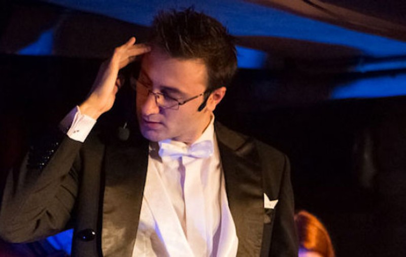 Mentalistul de la "Romanii au talent", Vlad Grigorescu, face spectacol în Regie