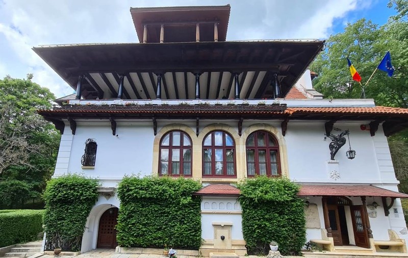 Cum a fost confiscată de comuniști și transformată în casă de oaspeți pentru nomenclatură Vila Florica, leagănul Brătienilor. La un pas de demolare