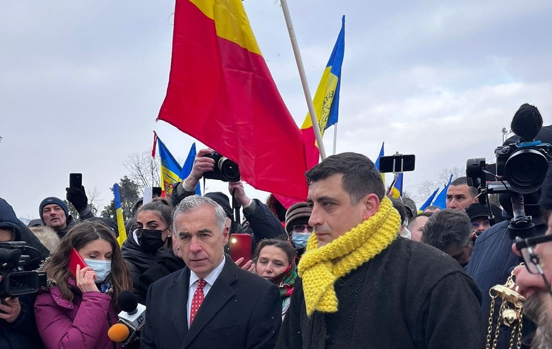 „Eu aş vrea să ajungă AUR la guvernare în 2024, ca să se lecuiască românii şi să vadă că guvernarea înseamnă cu totul altceva decât tiribombele lui Simion”
