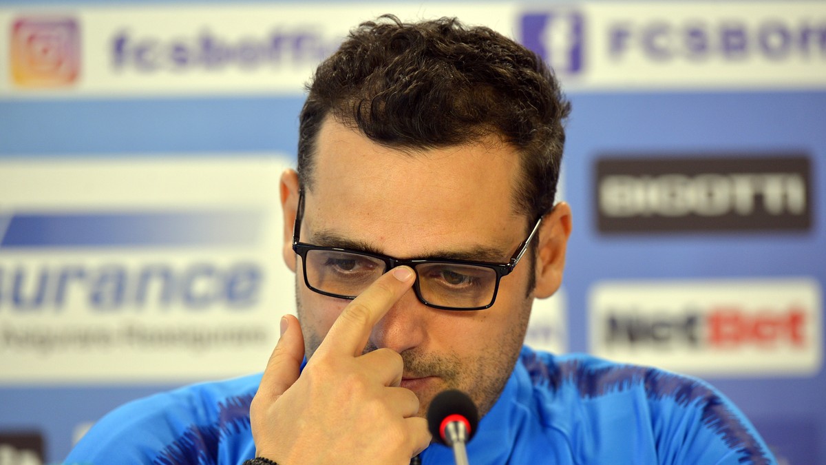 Mihai Teja la penultima conferință ca antrenor al FCSB: "Plec! Cine dă banii răspunde, iar eu nu pot să dictez pe banii patronului"