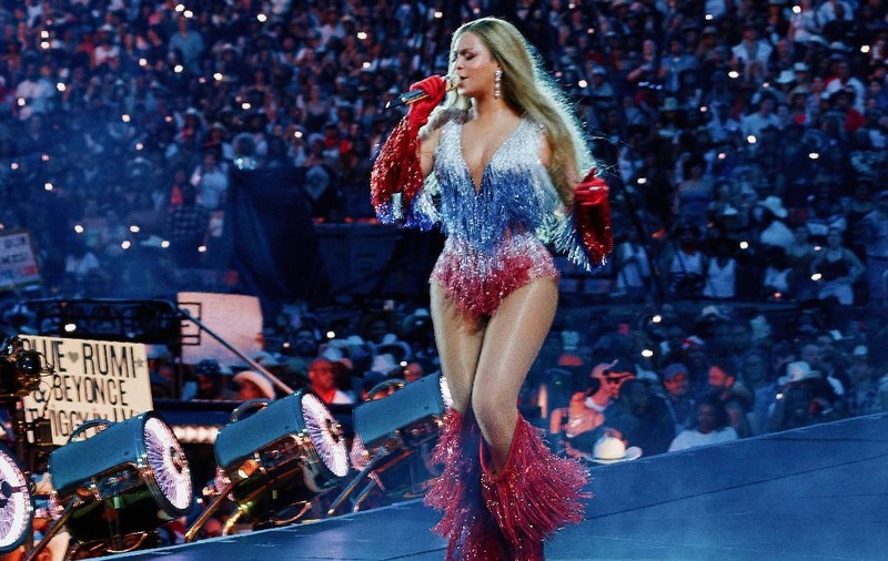 Beyoncé a devenit oficial miliardară și intră în clubul exclusivist alături de soțul său, Jay-Z