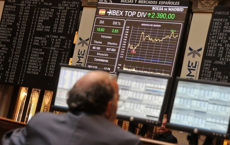 Bursa de la București a închis pe roșu: BET a scăzut, dar rămâne pe plus cu peste 4,8% în 2026. Ce înseamnă pentru cei cu economii investite