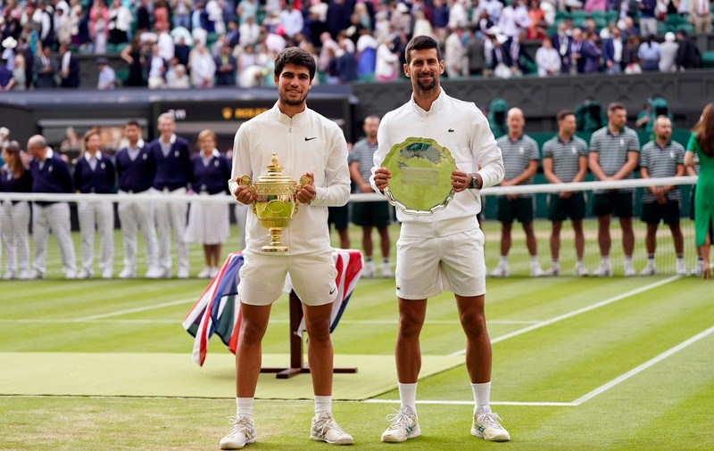 Alcaraz, noul campion de la Wimbledon 2023! Spaniolul de 20 de ani l-a învins într-o finală dramatică pe veteranul Djokovic