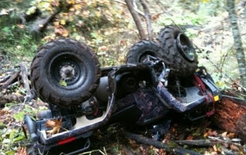 Bărbat rănit grav după ce s-a răsturnat cu ATV-ul în Parâng. A fost solicitat elicopterul SMURD